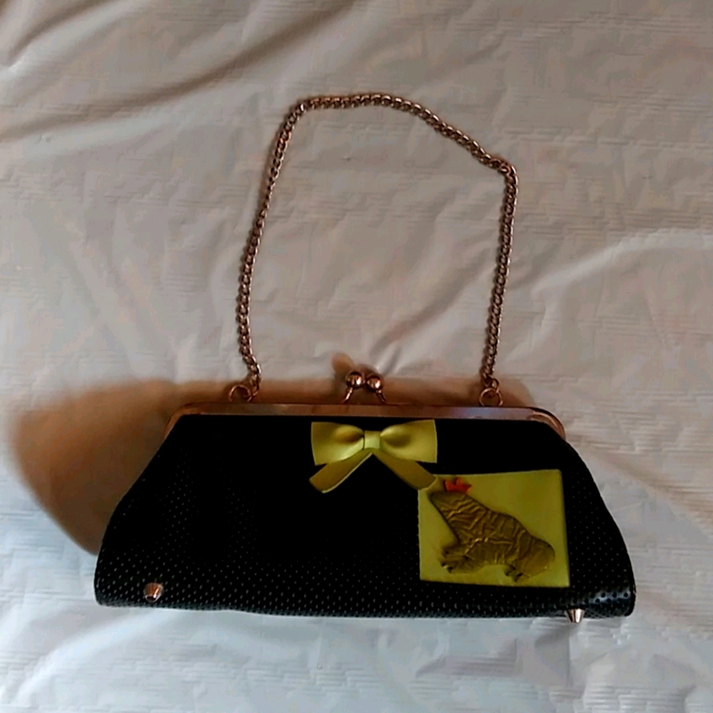 Koie Black & Green Hand Bag with Frog